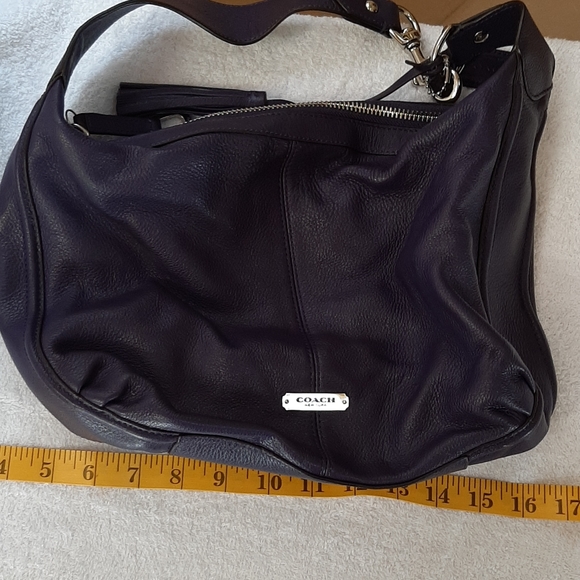 coach - Picture 3 of 3